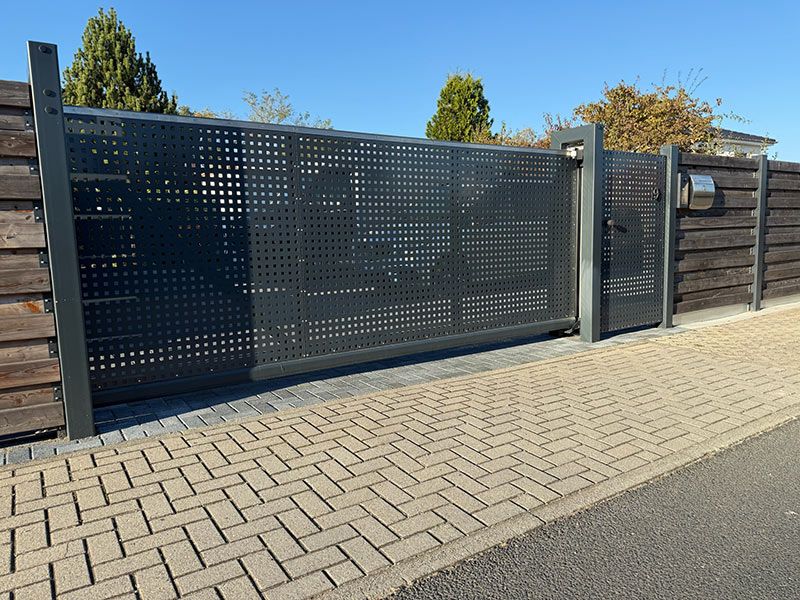 Metallfabrik Zaunbau Tore Metallbau Stahlbau Garten Toranlagen 01